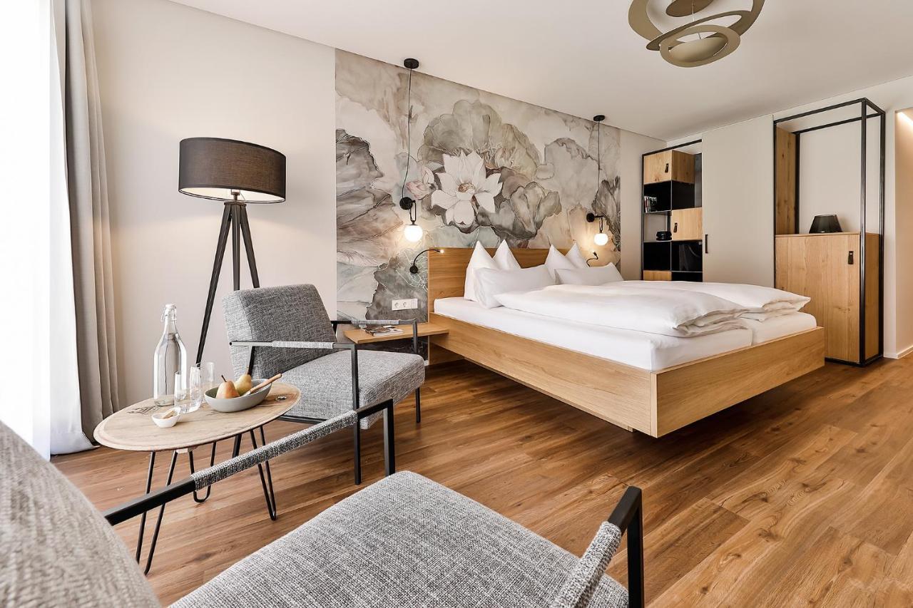 Weinhotel Fritz Walter Niederhorbach 外观 照片