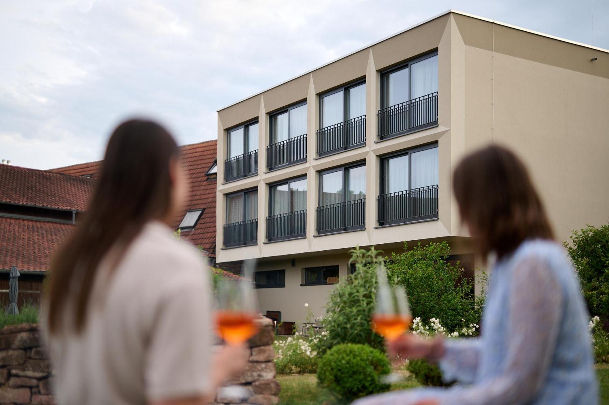 Weinhotel Fritz Walter Niederhorbach 外观 照片